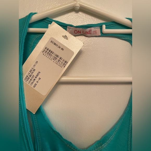 Tank top, teal, cut out open back - Picture 6 of 6